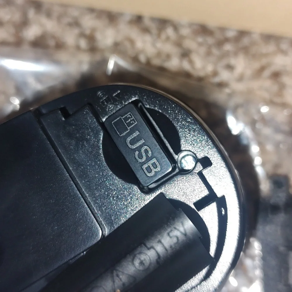 Seenda Wireless Mouse, 2.4 GHz Mouse with USB Receiver - Black Color